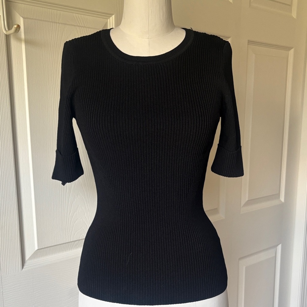 White House Black Market Black Ribbed Short Sleeve Knit Top/Size XS